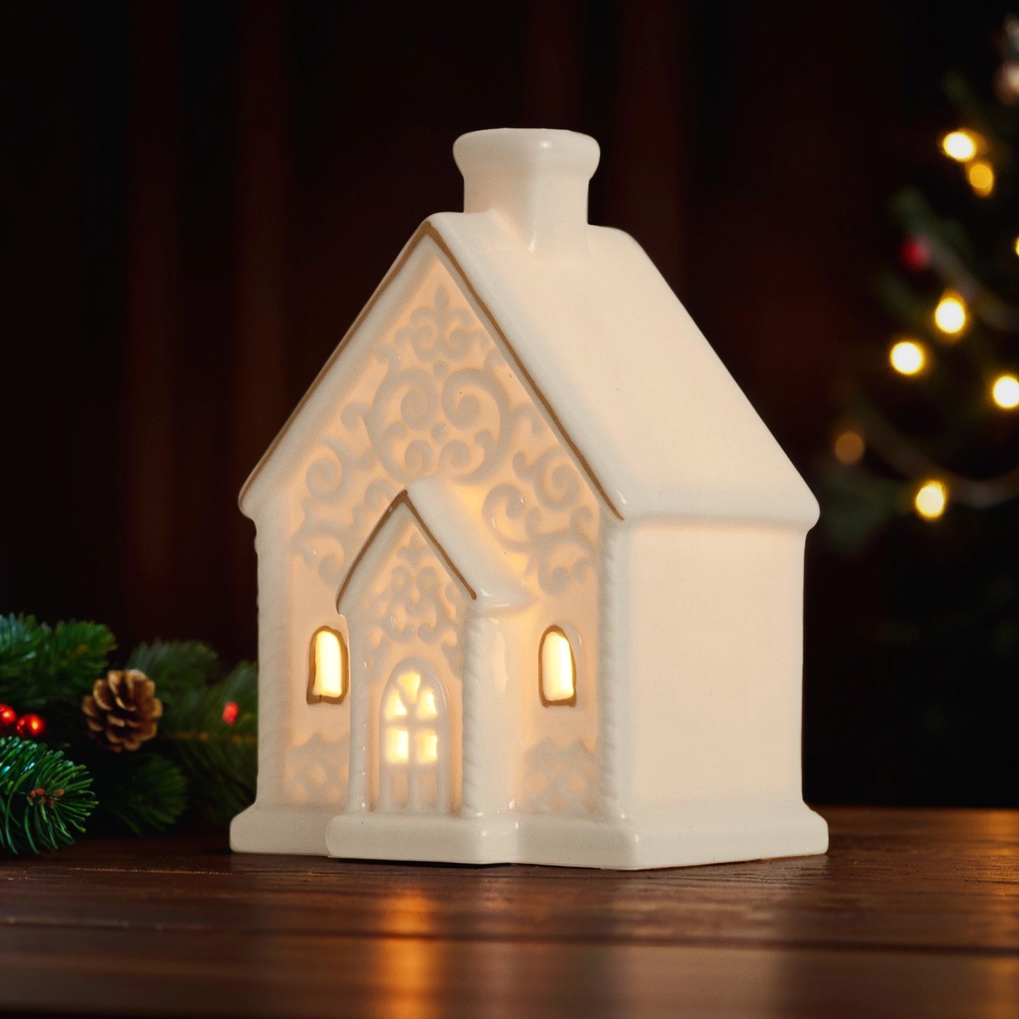 Фигурка-домик декоративная с подсветкой Selecta Christmas 