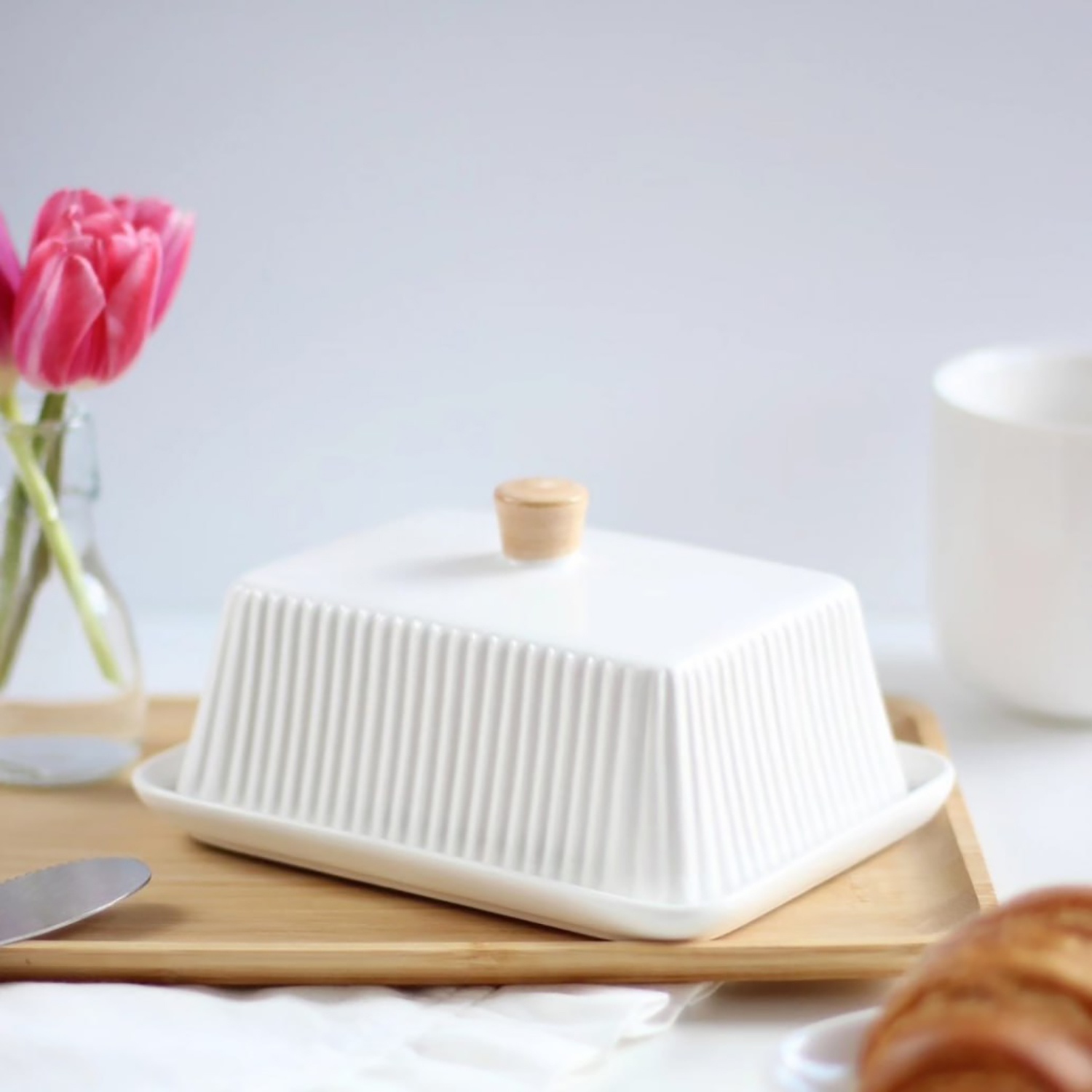 Масленка DOMEO 18x13,7x9,3 см белого цвета