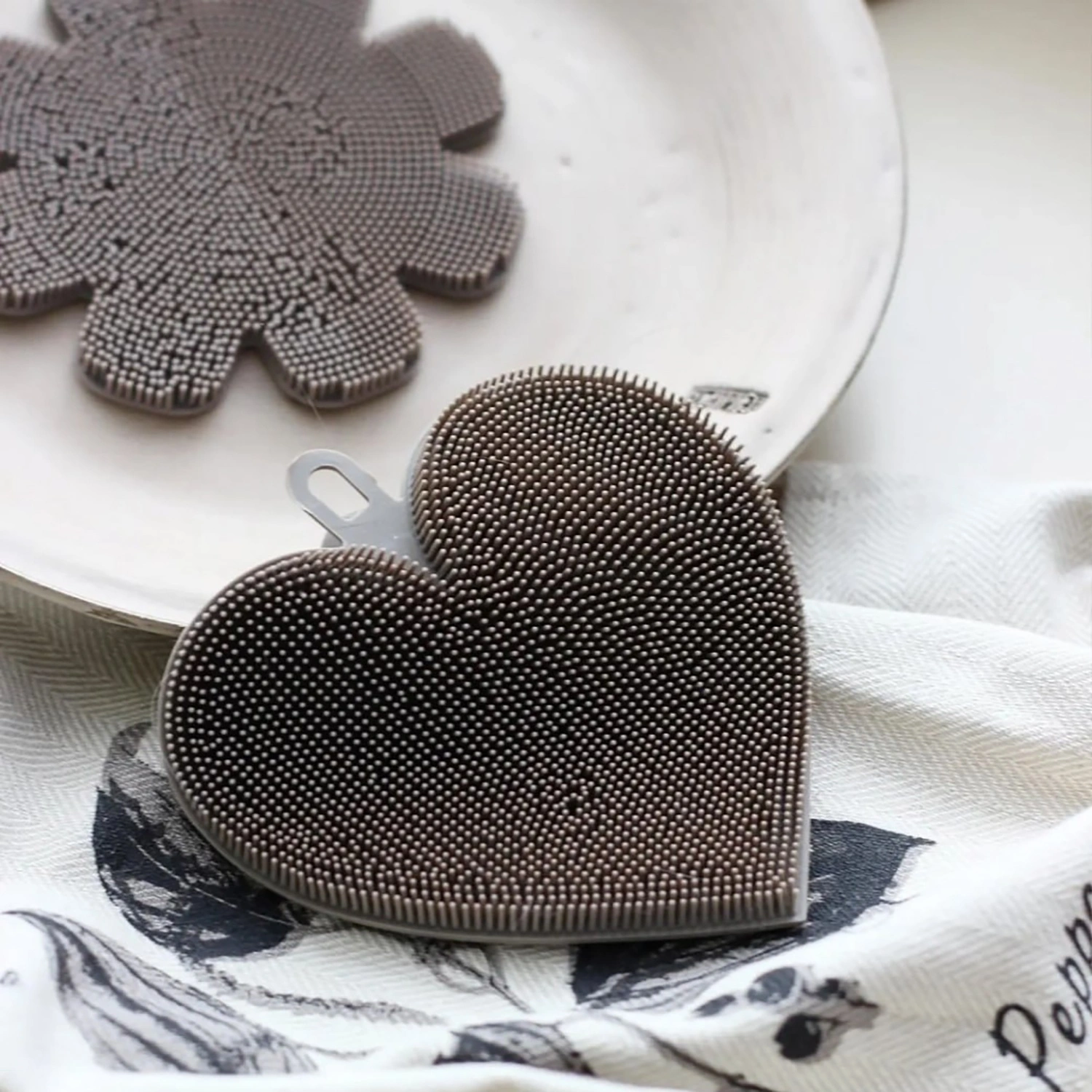 Щетка для мытья овощей и фруктов Selecta цвет в ассортименте